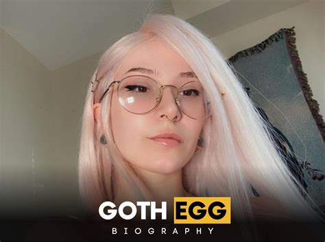 goth egg nudes|Bigtittygotheggs New Videos